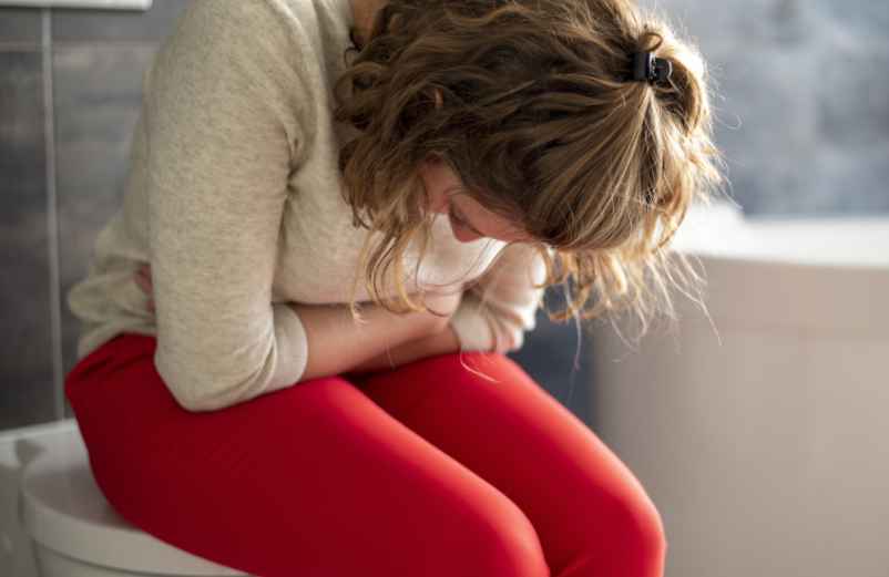 Envie fréquente d’uriner sans infection urinaire : quel traitement ?-Chez Requia