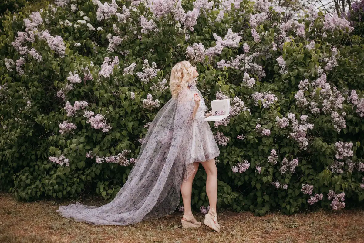Ensemble romantique aux tons rose poudré et lilas doux