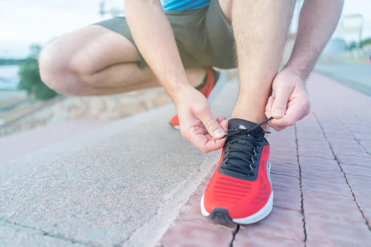 Paire de chaussures de course confortables et adaptées au type de pied